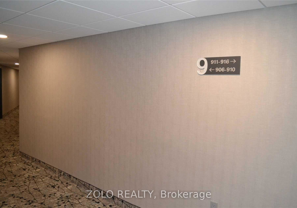 15-vicora-linkway-way-east-york-ontario-c12483558