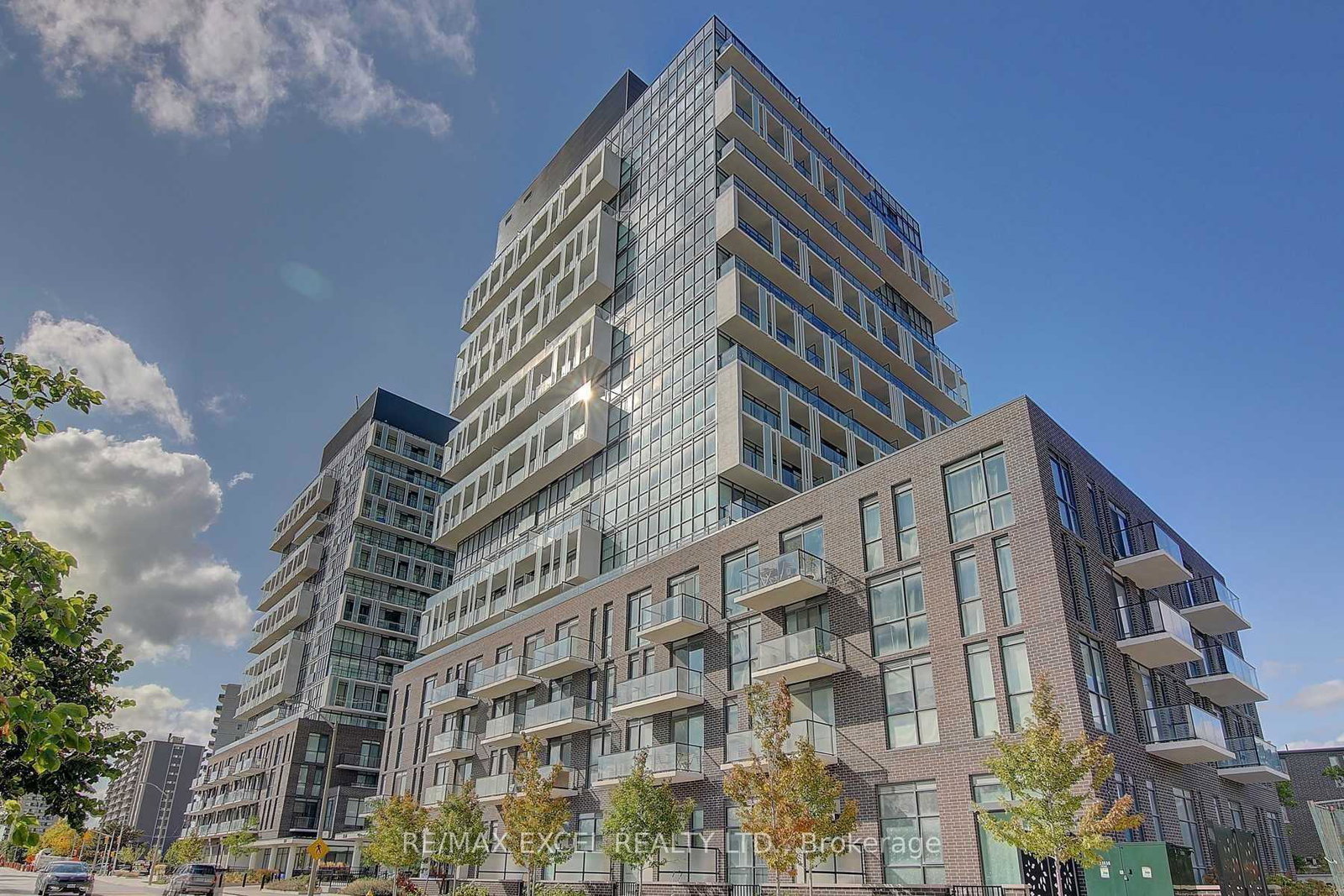 150-fairview-mall-drive-north-york-ontario-c12483560