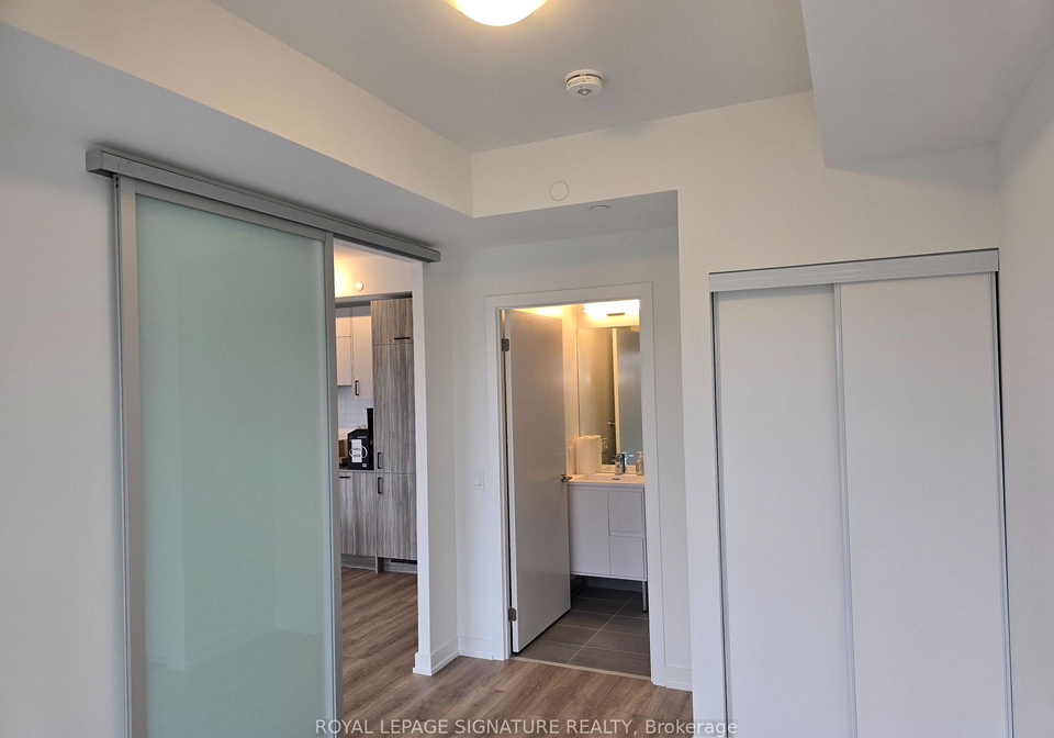 1-kyle-lowry-road-north-york-ontario-c12483668