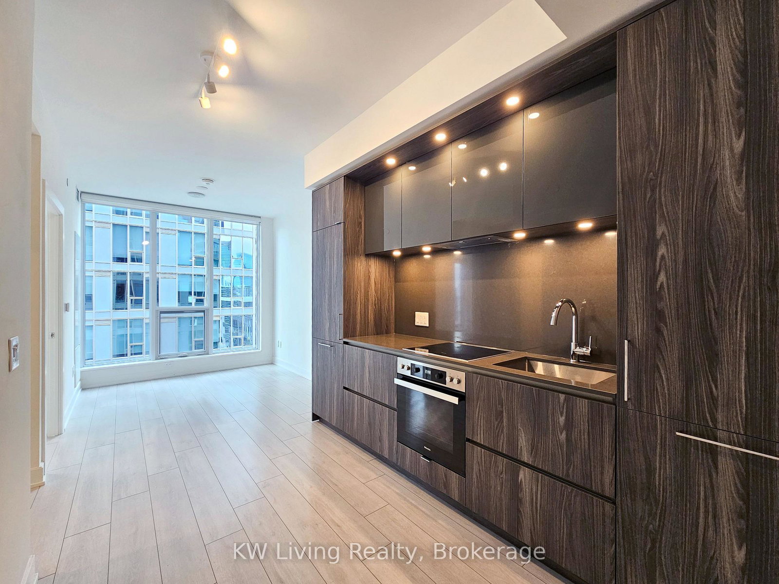 15-mercer-street-toronto-ontario-c12483680