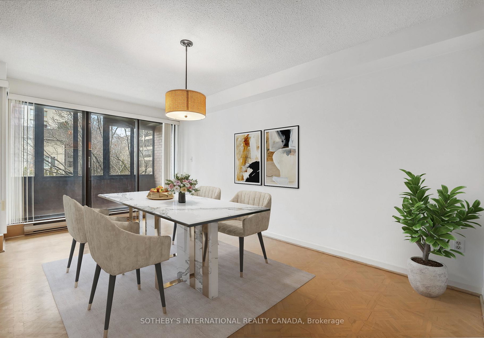 349-st-clair-avenue-w-toronto-ontario-c12483750