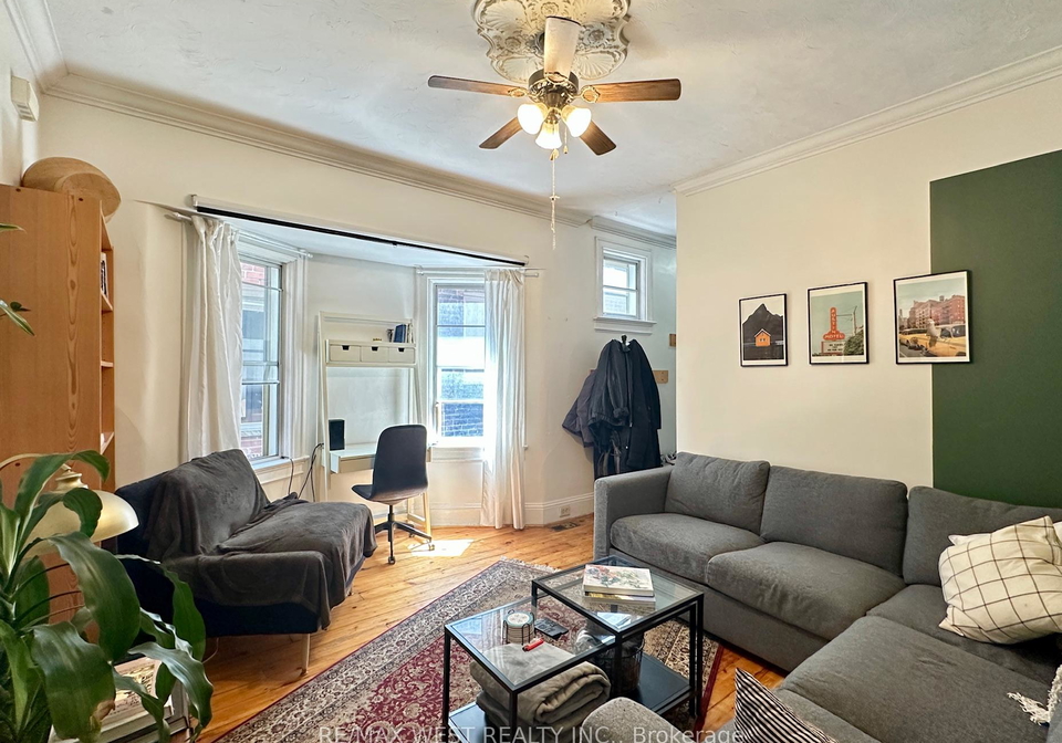 221-albany-avenue-toronto-ontario-c12483772