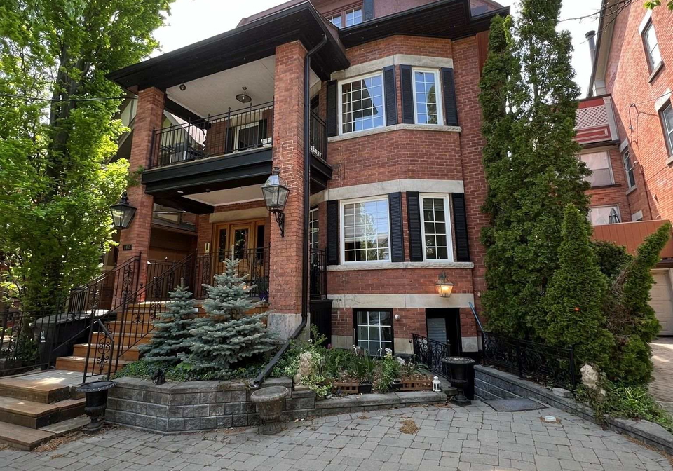 162-glen-road-toronto-ontario-c12483776