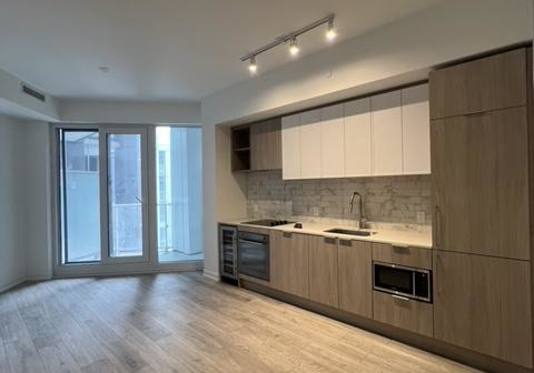 2020-bathurst-street-toronto-ontario-c12483894