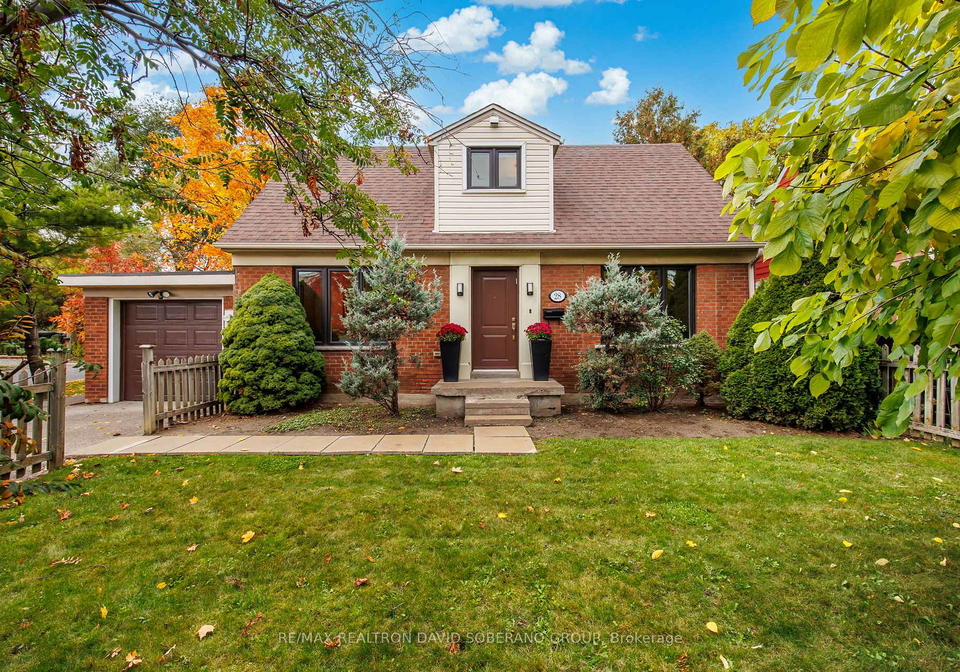 28-touraine-avenue-toronto-ontario-c12483951