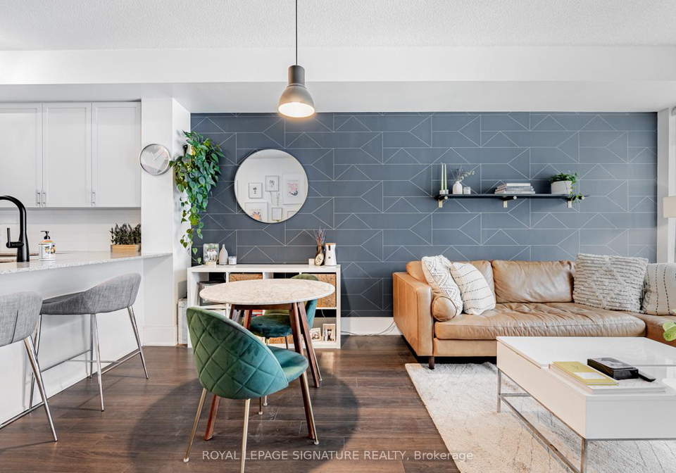 560-front-street-w-toronto-ontario-c12484226