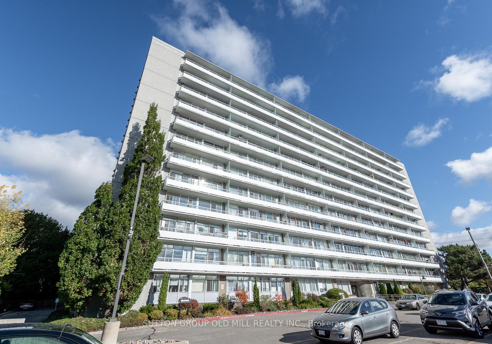 580-christie-street-toronto-ontario-c12484268