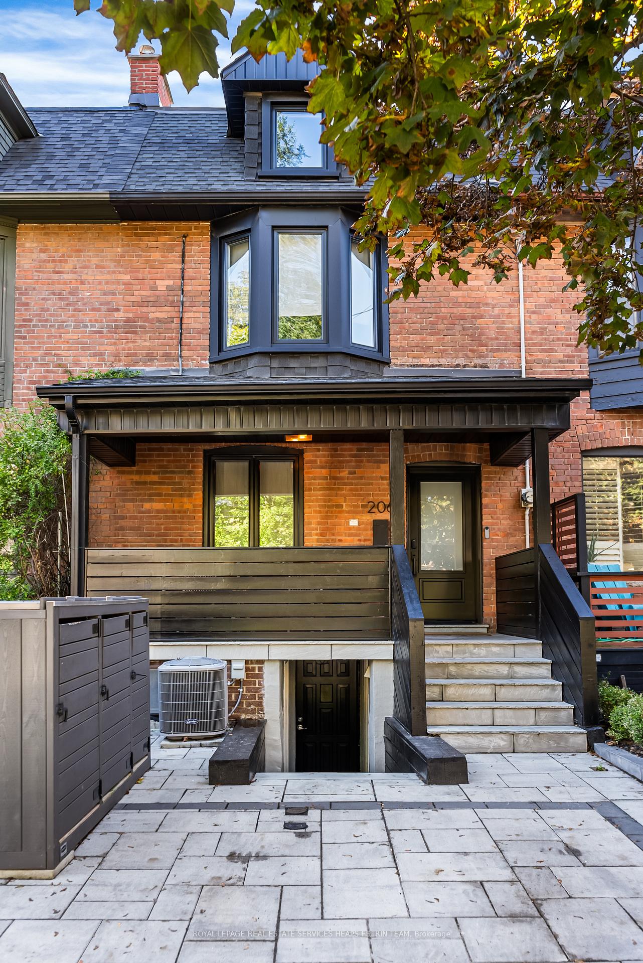 206-howland-avenue-toronto-ontario-c12484397