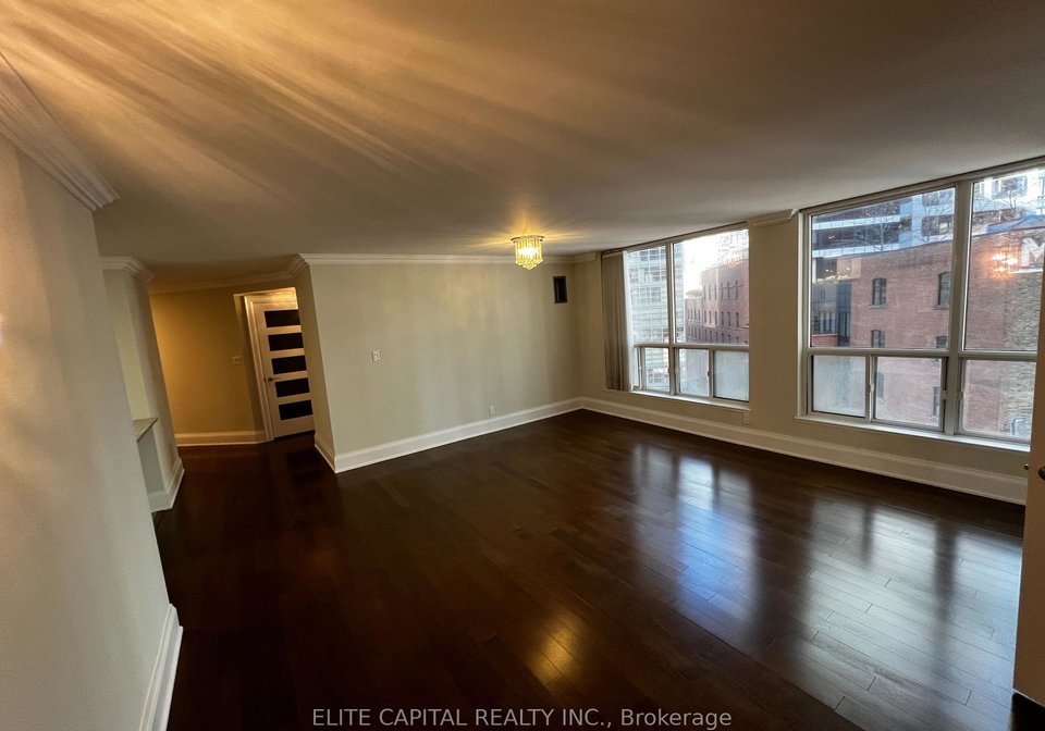 24-wellesley-street-w-toronto-ontario-c12484548