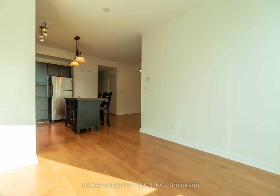 18-harbour-street-toronto-ontario-c12484615