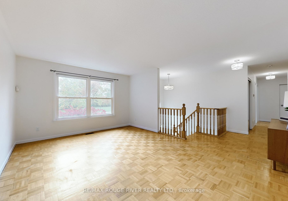 124-aspenwood-drive-north-york-ontario-c12484884