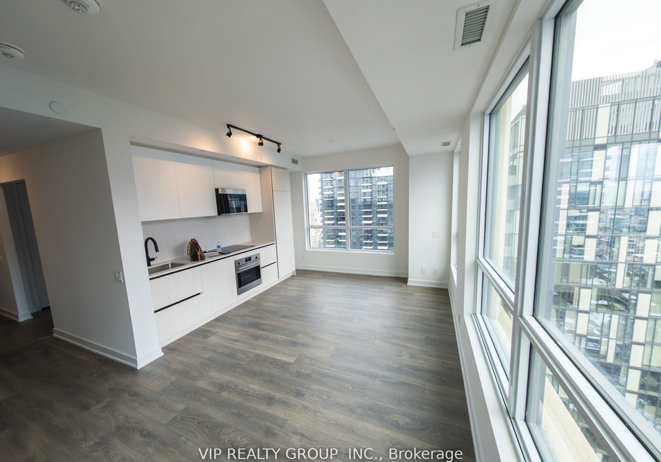 108-peter-street-toronto-ontario-c12484894