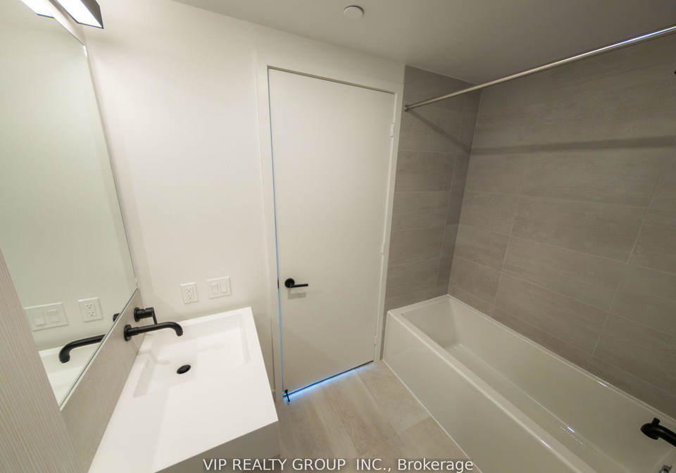 108-peter-street-toronto-ontario-c12484894