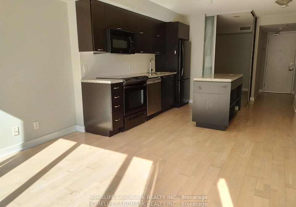 21-nelson-street-toronto-ontario-c12484922