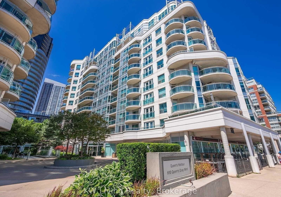 600-queens-quay-w-toronto-ontario-c12485116