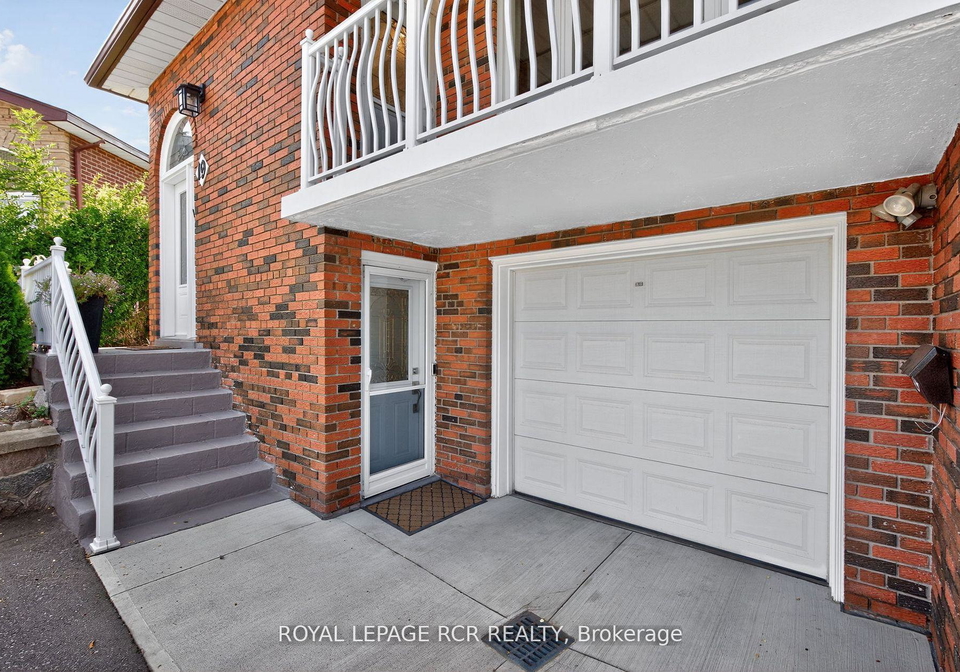 19-navaho-drive-north-york-ontario-c12485168