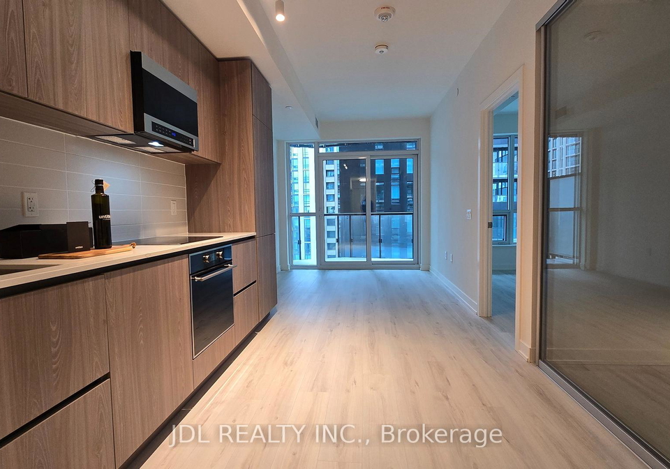 110-broadway-avenue-toronto-ontario-c12485747