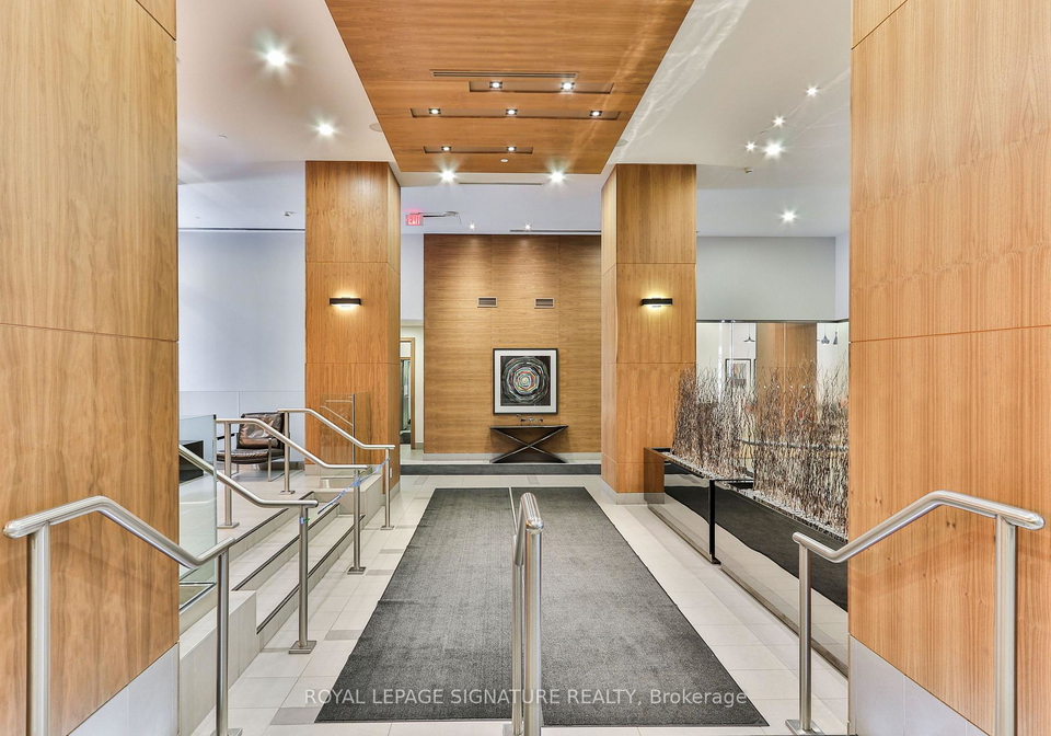 295-adelaide-street-w-toronto-ontario-c12485835