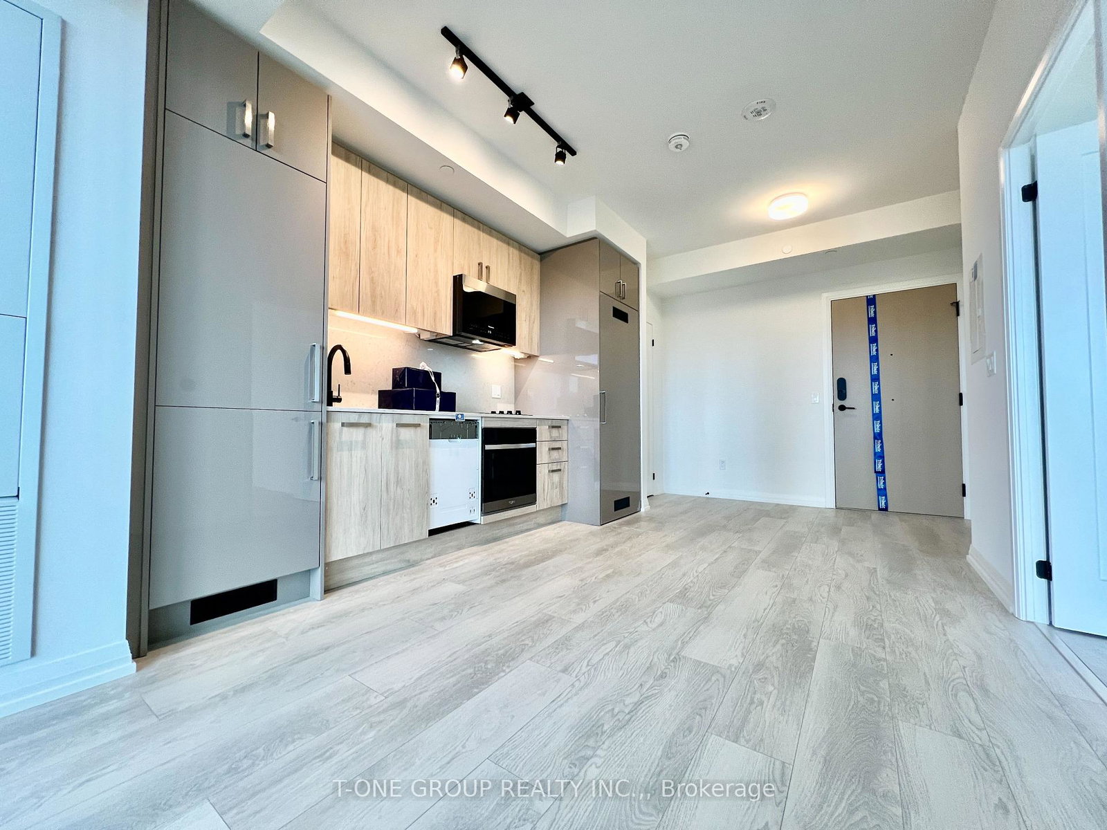 280-dundas-street-w-toronto-ontario-c12486135