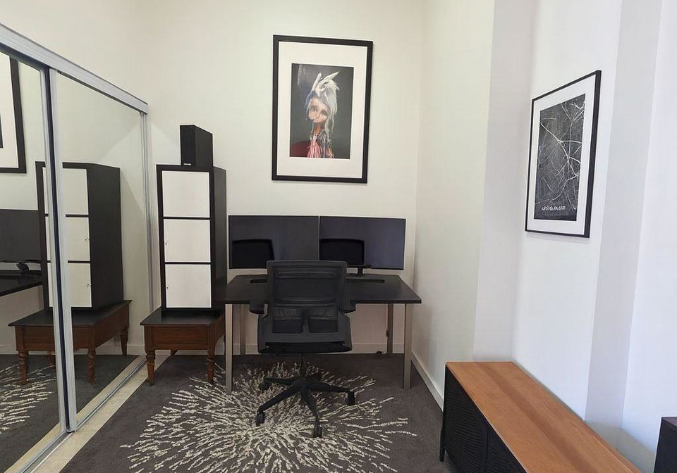20-bruyeres-mews-toronto-ontario-c12486141
