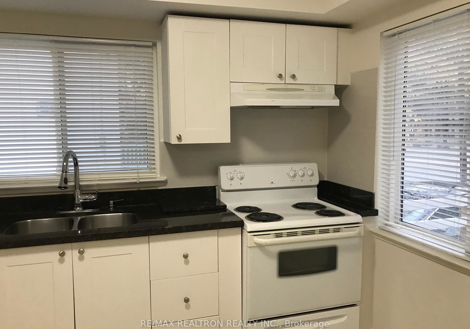 60-finch-avenue-e-north-york-ontario-c12486341
