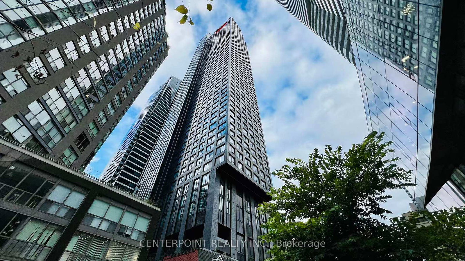 8-wellesley-street-w-toronto-ontario-c12486355