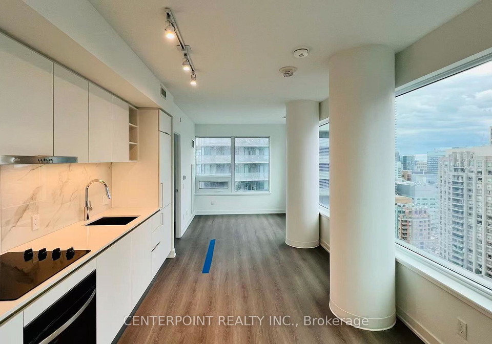 8-wellesley-street-w-toronto-ontario-c12486355
