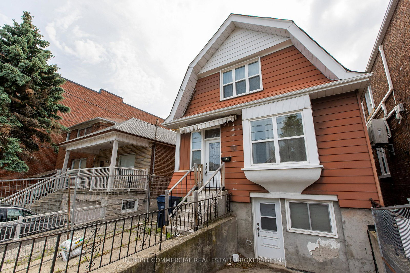 464-oakwood-avenue-toronto-ontario-c12486509