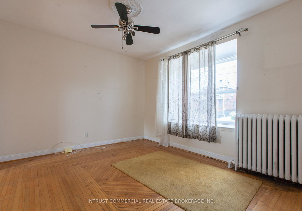 464-oakwood-avenue-toronto-ontario-c12486509