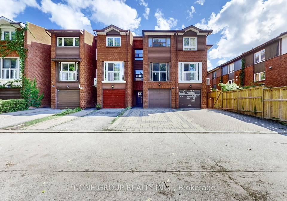 632-adelaide-street-w-toronto-ontario-c12486560
