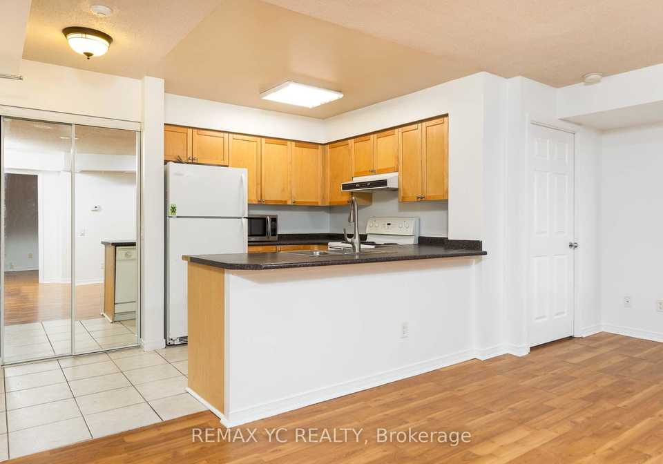 155-beecroft-road-toronto-ontario-c12486695