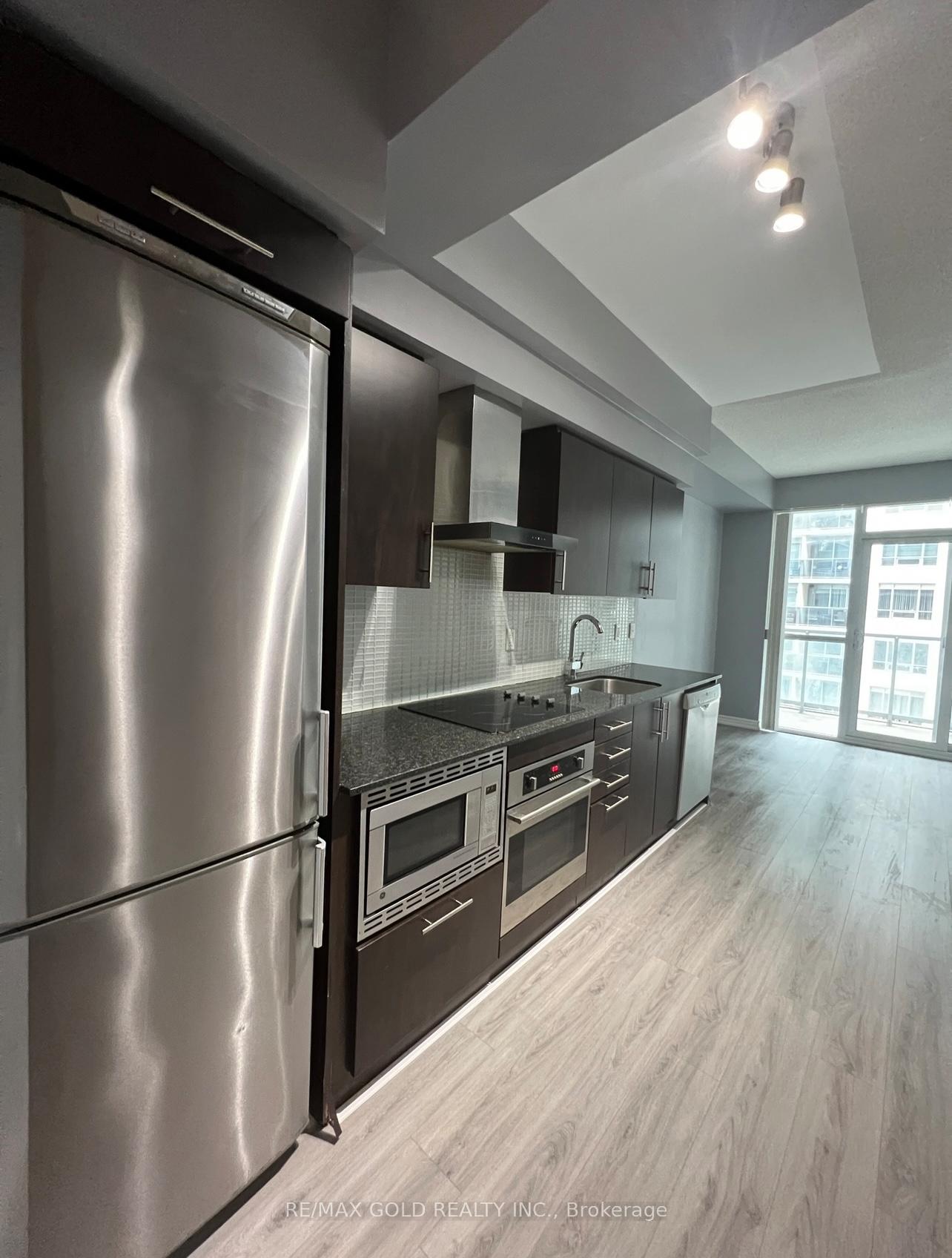 352-front-street-w-toronto-ontario-c12486786