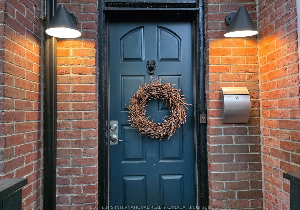 106-sumach-street-toronto-ontario-c12486889