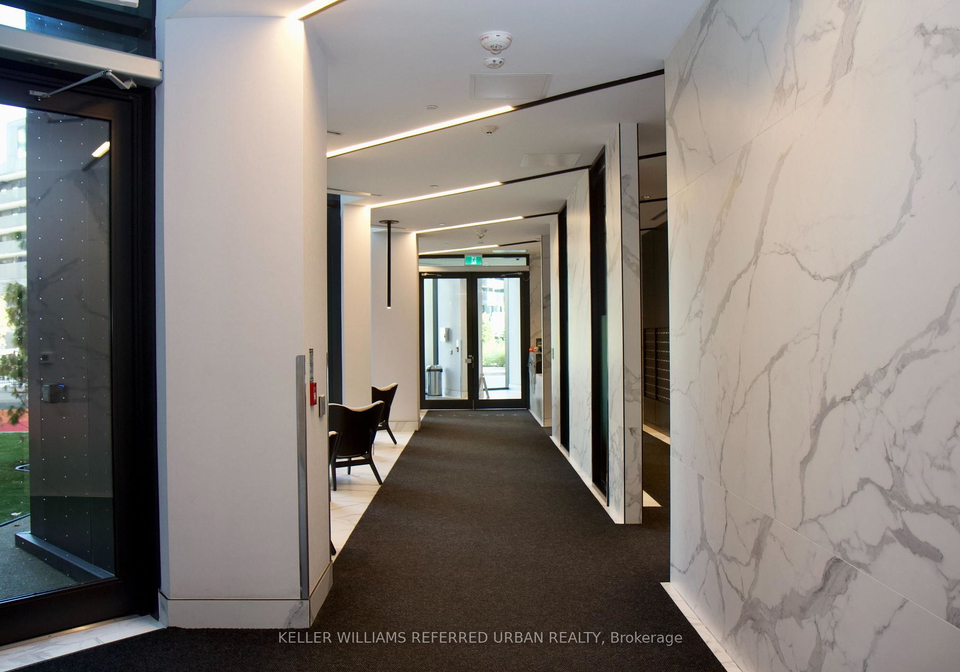 30-tretti-way-toronto-ontario-c12486918