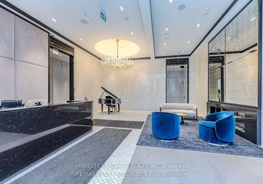8-wellesley-street-sw-toronto-ontario-c12486972