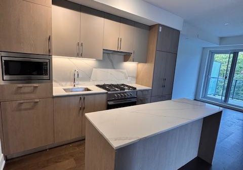 8-manor-road-w-toronto-ontario-c12486982