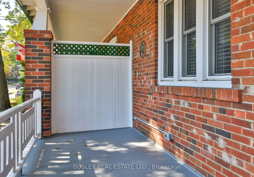 682-hillsdale-avenue-e-toronto-ontario-c12487133