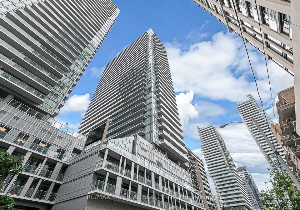 195-redpath-avenue-toronto-ontario-c12487359