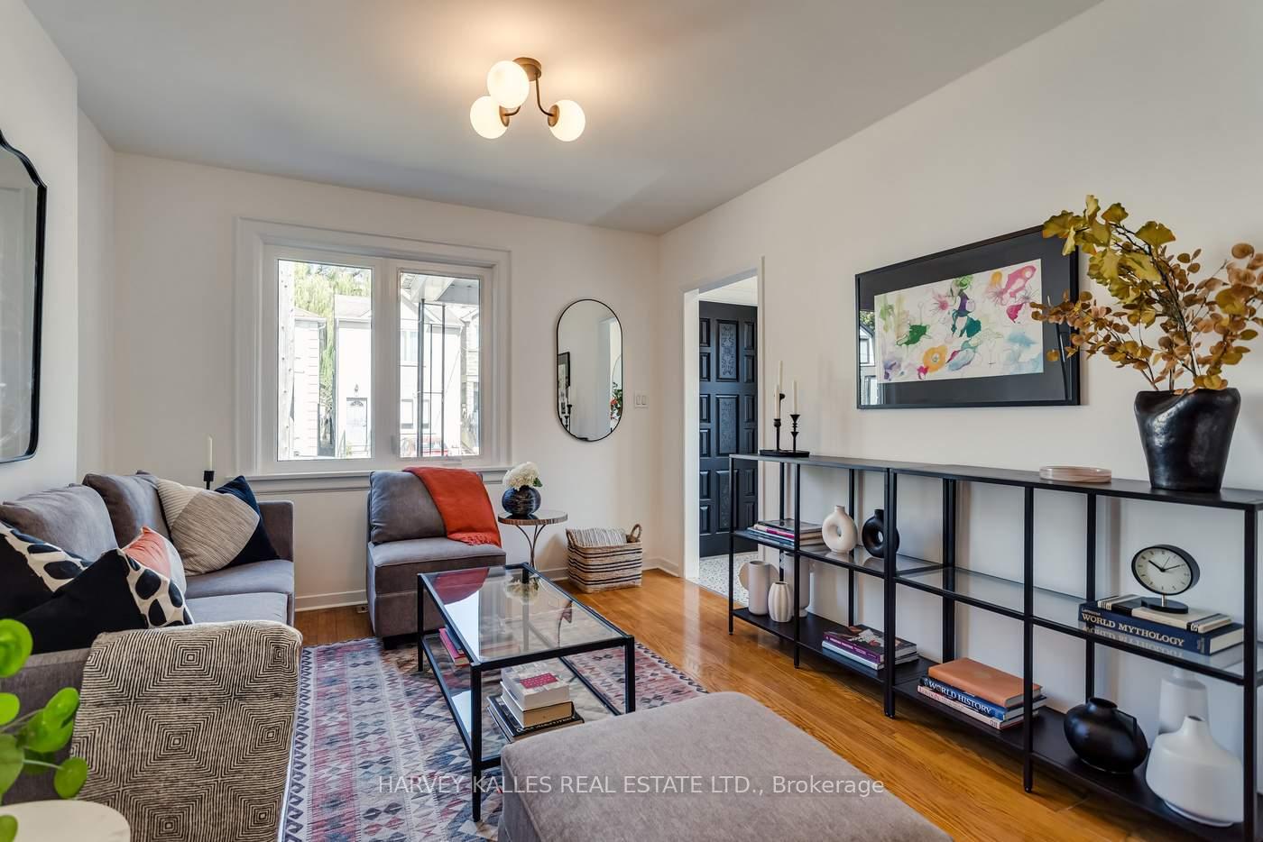 7-mulberry-crescent-toronto-ontario-c12487475