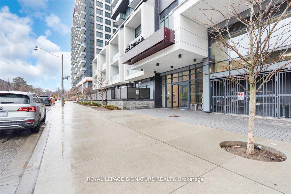 225-sumach-street-toronto-ontario-c12487631