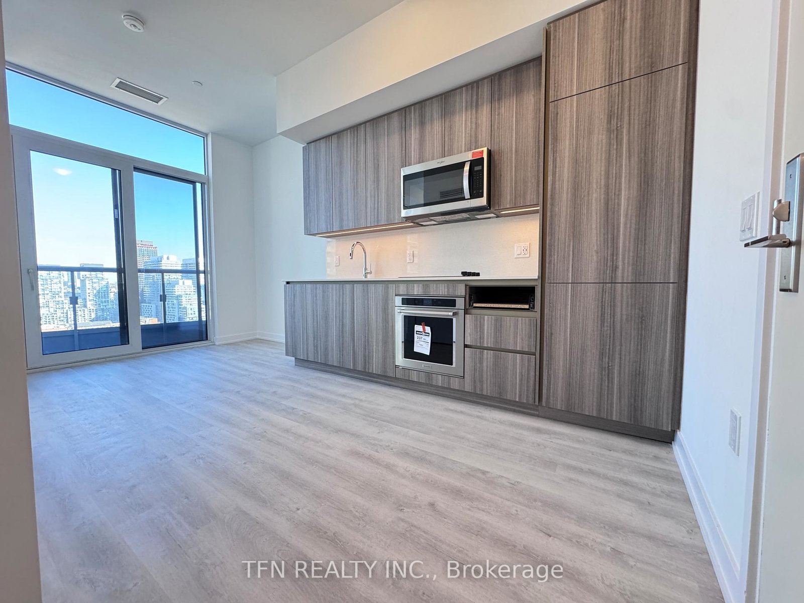 15-richardson-street-toronto-ontario-c12487634