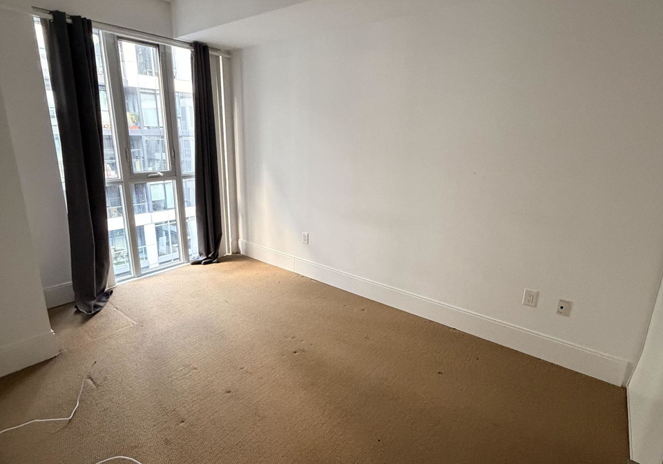 560-front-street-w-toronto-ontario-c12487709