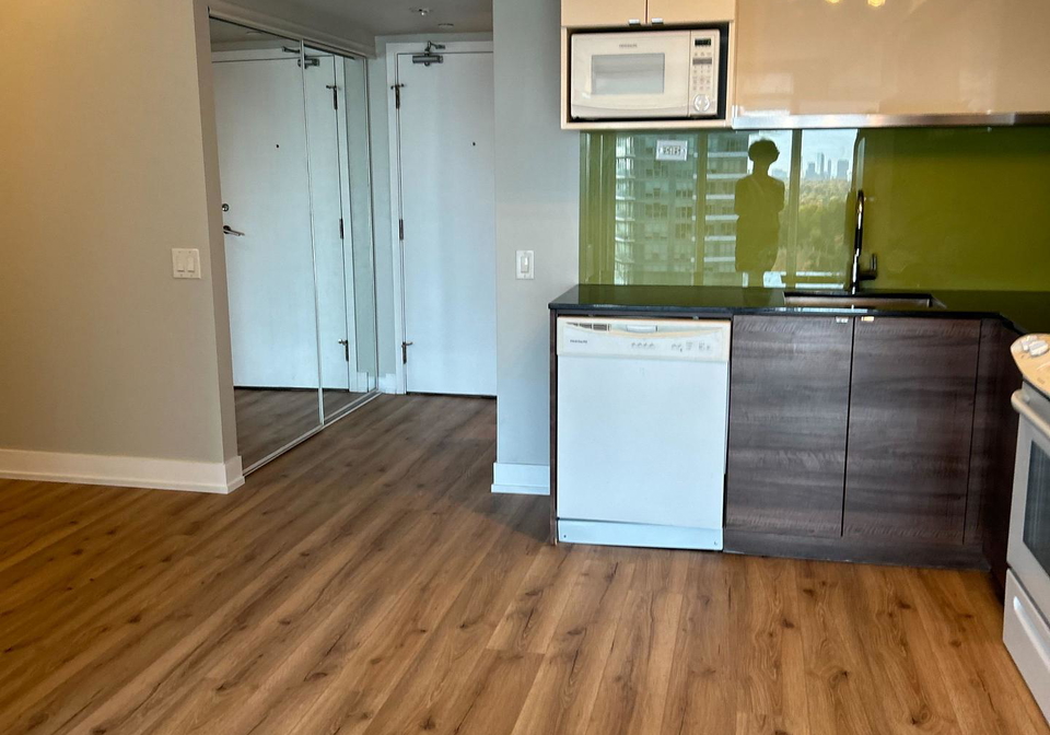 72-esther-shiner-boulevard-north-york-ontario-c12488292