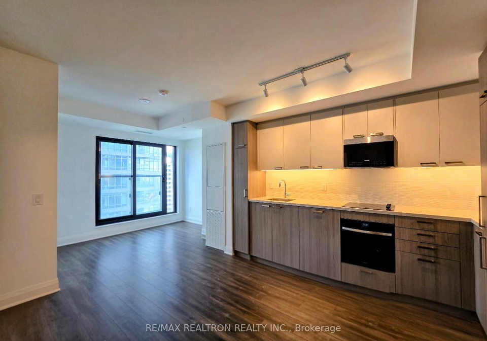 20-soudan-avenue-toronto-ontario-c12489008