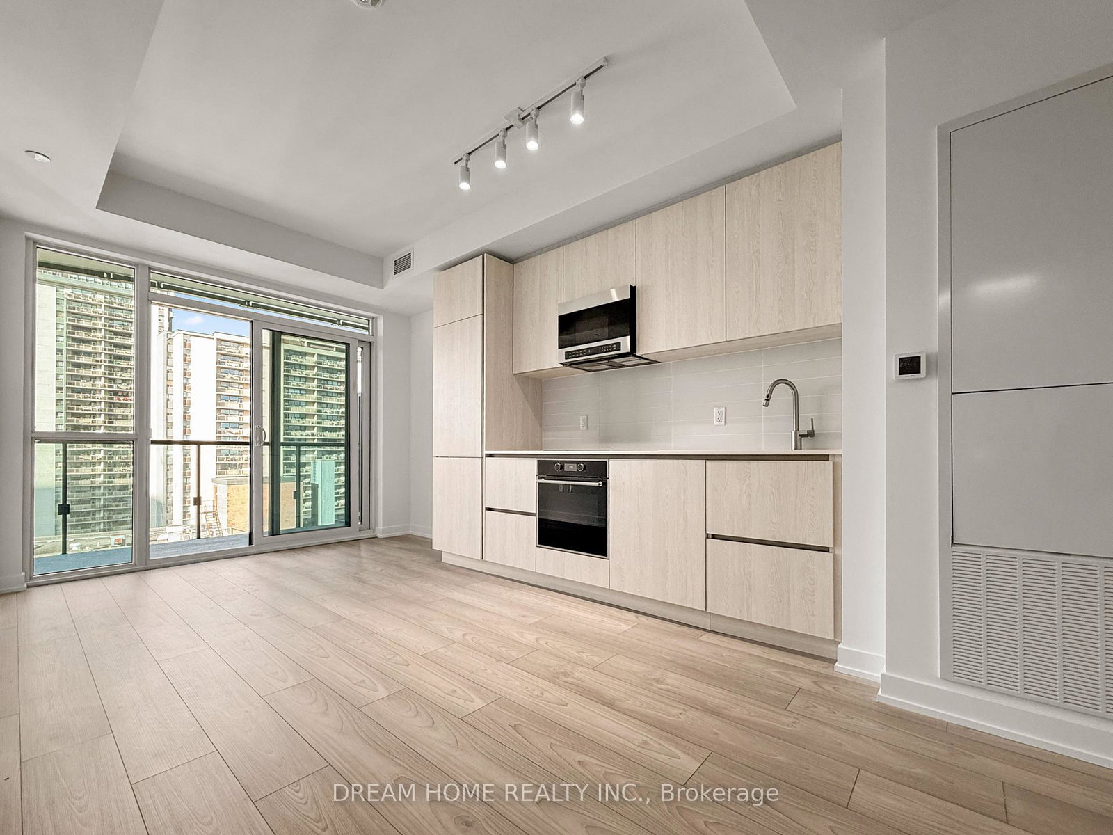 120-broadway-avenue-toronto-ontario-c12489312