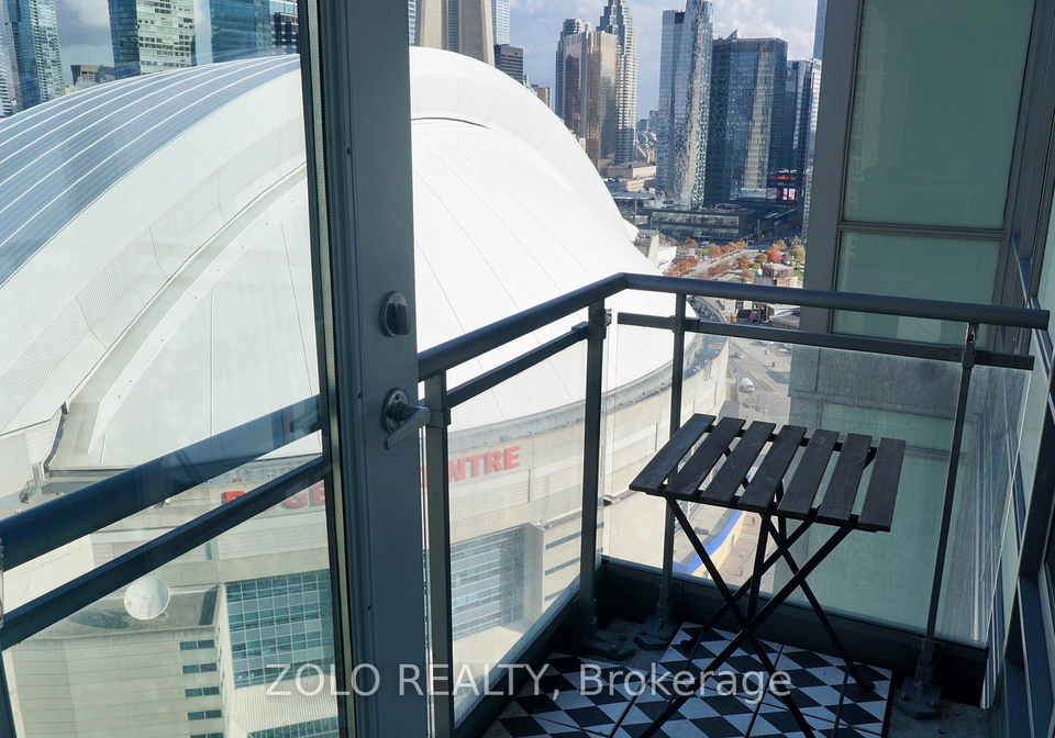 5-mariner-terrace-toronto-ontario-c12489322