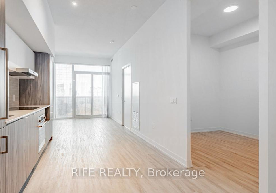 55-cooper-street-toronto-ontario-c12489332