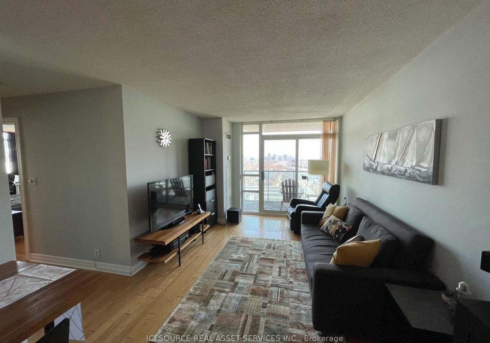 16-harrison-garden-boulevard-north-york-ontario-c12489482