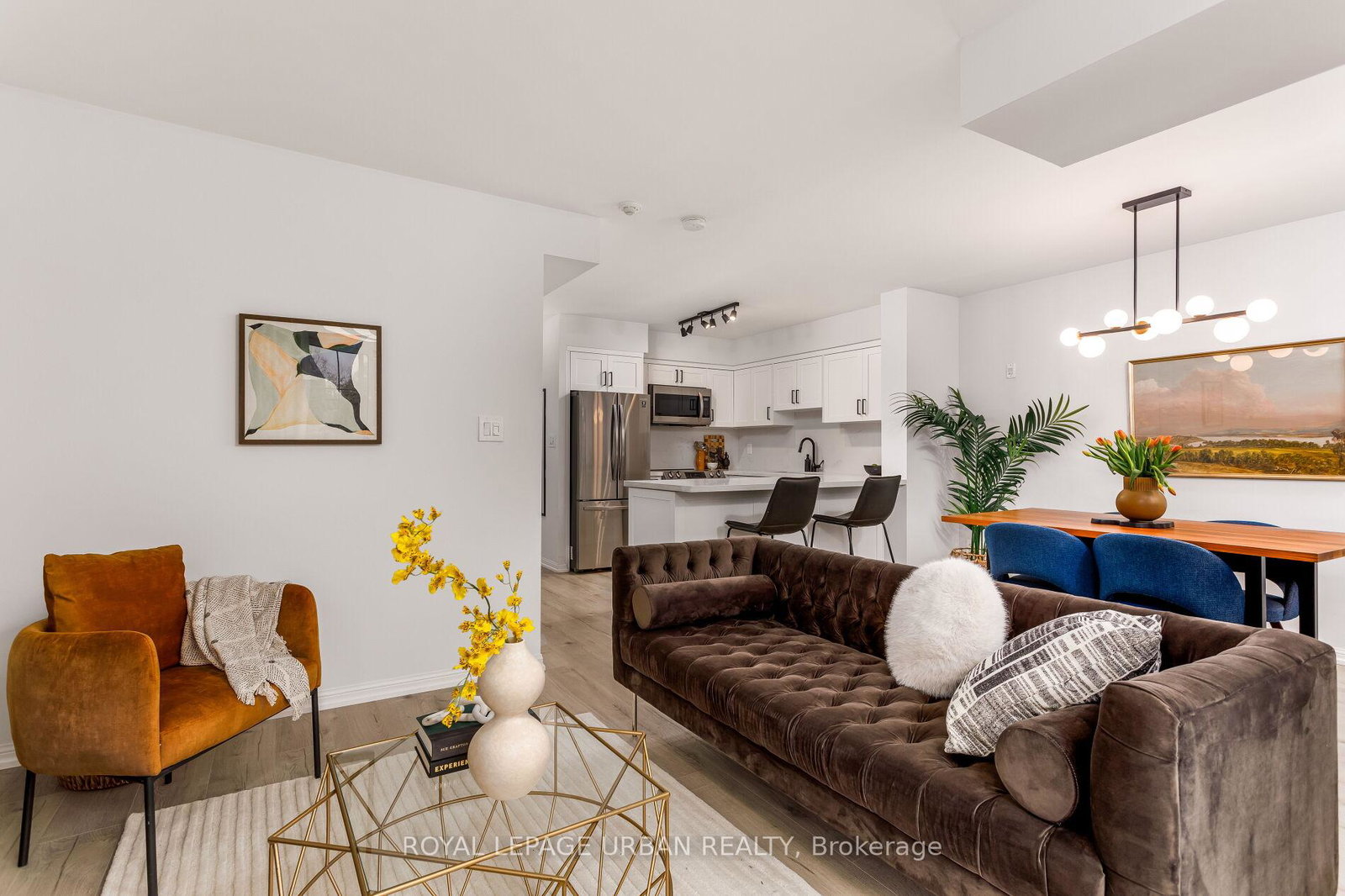 39-shank-street-toronto-ontario-c12489552