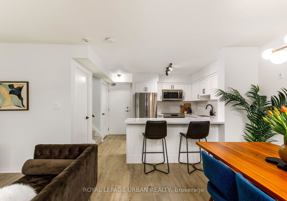 39-shank-street-toronto-ontario-c12489552